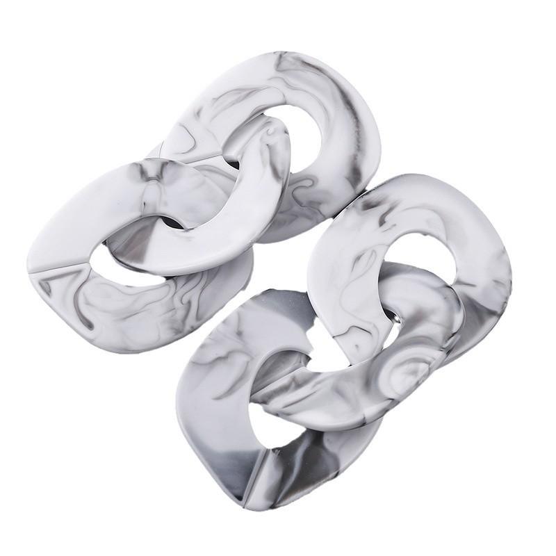 Europäischer und amerikanischer Stil, übertriebene Kettenohrringe mit konkav geformten, langen Acryl-Ohrhängern