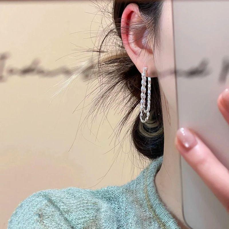 

Двухслойные серьги-кисточки из цепочек, Легкая роскошь Элегантный Минималистичный Изысканный Премиум Универсальные Аксессуары для ушей для ношения спереди/сзади