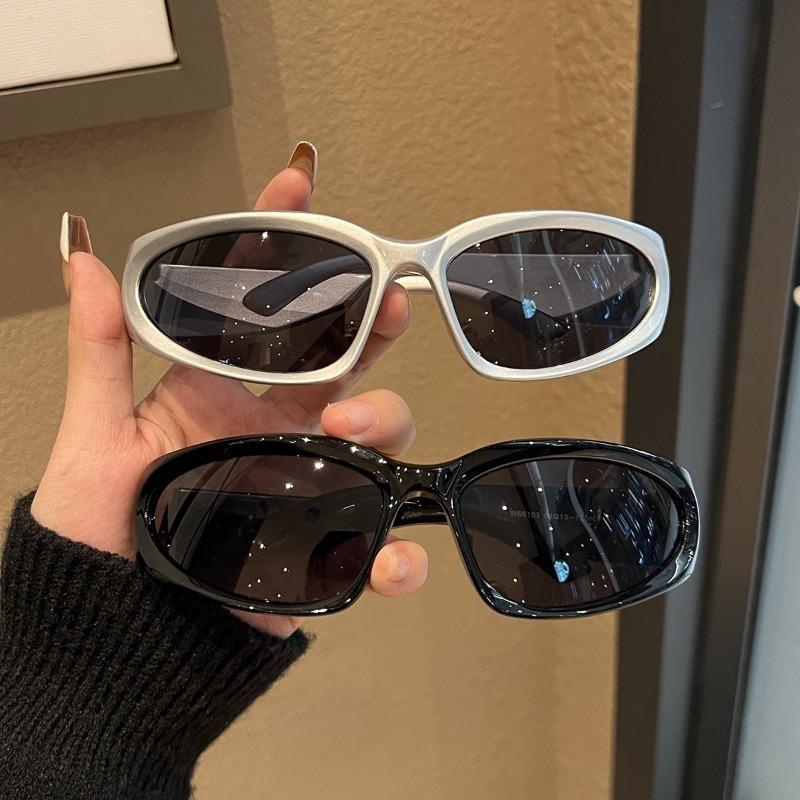 2pcs of futuristic punk style retro fashion glasses - unisex fashion glasses suitable for street pography