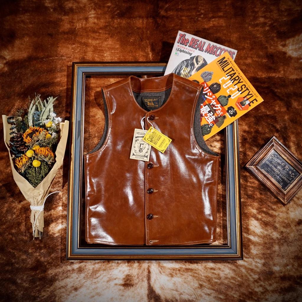 Klasická retro kožená kožená vesta Tomahawk na motorku