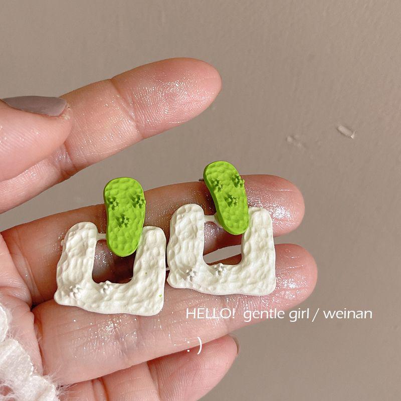 2024 Trendy Colorful Flower Stud Earrings for Women - Summer Fresh Design