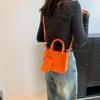 Simple handbag bag women's summer new fashion trend shoulder bag casual commuter messenger bag small square bag