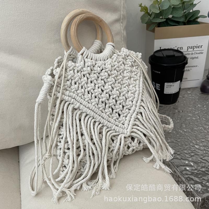 Bohemian Fringed Portable Small Bag Women's 2025 New Spring and Summer Hollow Shoulder Woven Bag Crossbody Straw Bag