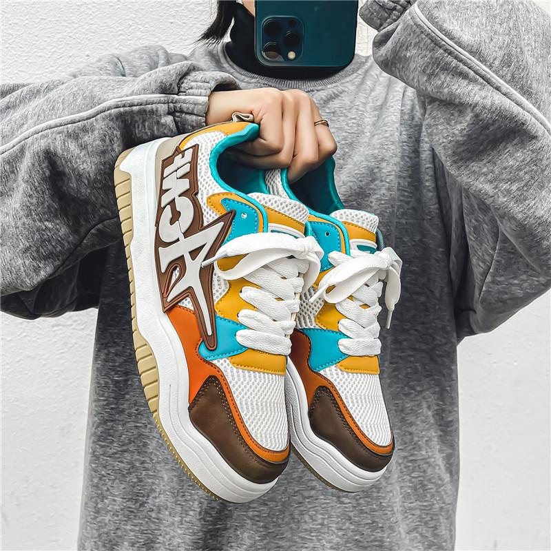 

Мужские повседневные модные кроссовки для скейтбординга на четыре сезона, удобные для студентов, трендовые кроссовки для мальчиков с мягкой подошвой, дышащая обувь 44 коричневый/белый