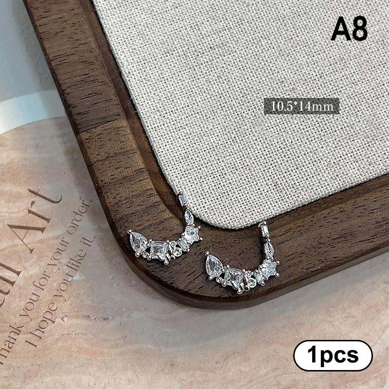 1Pcs Luxury Sparkle Zircon Crescent Shape Pendant Silver Alloy Nail Art  Jewel Decorations Manicure Ornaments