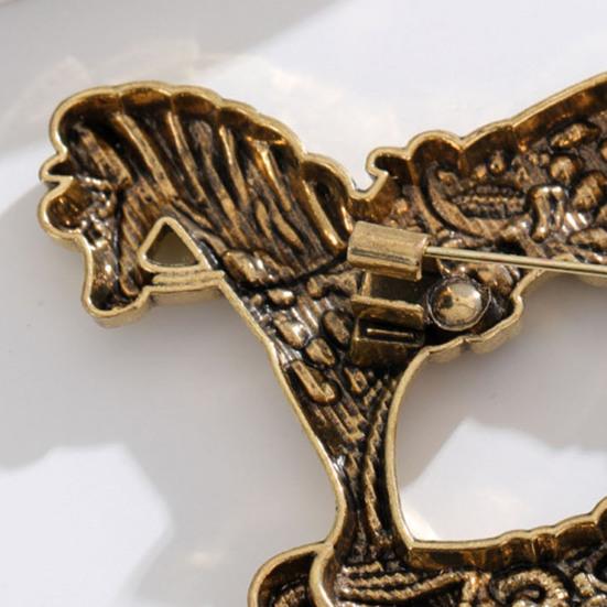 Retro Rocking Horse Brooch Vintage Style Horse Lapel Pin Alloy Horse Brooch Pin with Floral Patterns for Men Women Coat Scarf Hat Outfit Accessory