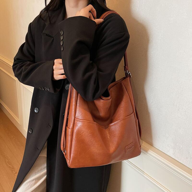 Vintage Shoulder Bag Women's Tote Bag Large Capacity Underarm Bag