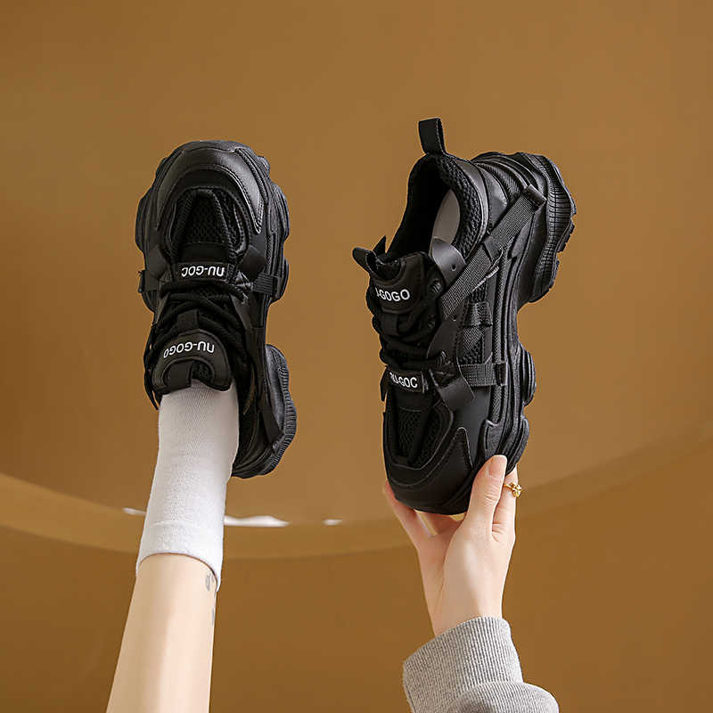 Fashion Low Round Nose Minimalist Footwear Casual Women's Flat Shoes Woman Black Sneakers Sport To Play Small Price Snackers