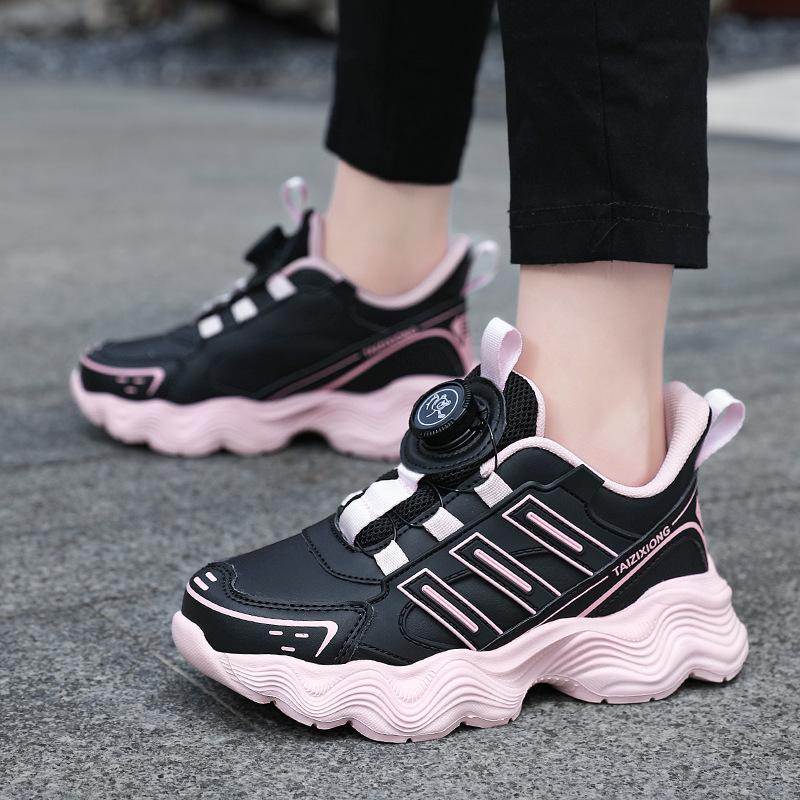 Girls shoes leather surface children's sports shoes 2025 summer new rotating buckle soft sole boys shoes