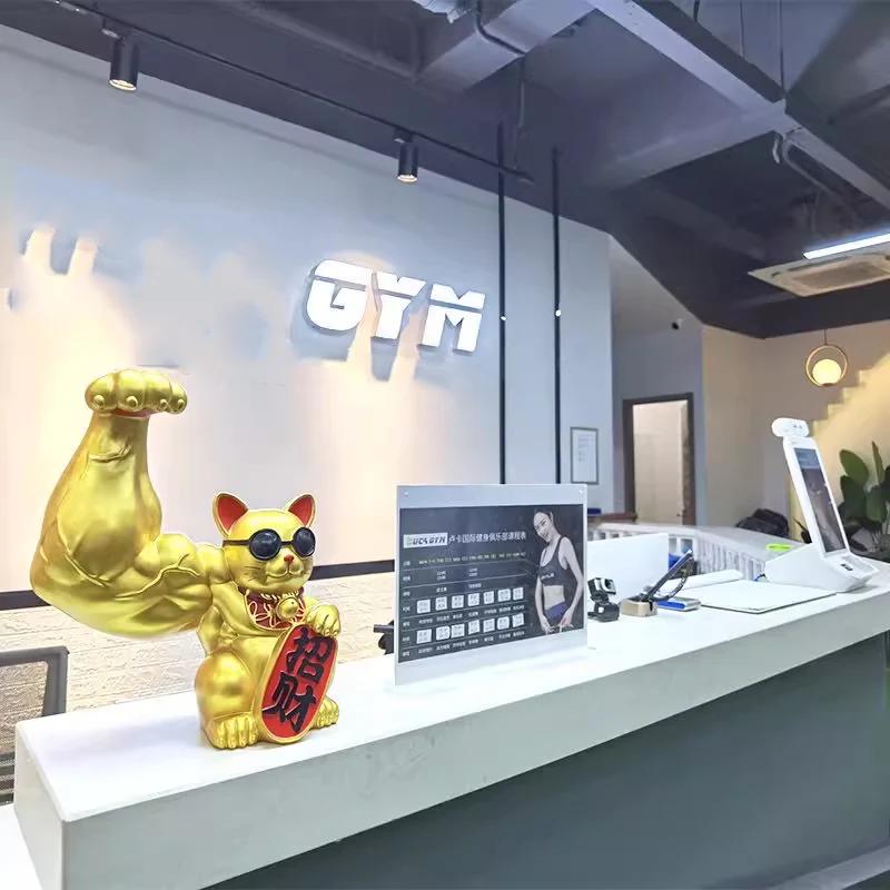 Figurines Creative Crafts Giant Arm Robbery Cat Resin Sculpture Lucky Cat Ornament Miniature Gym Wealth and Opening Gifts Decor