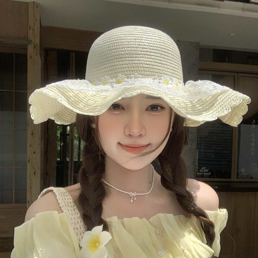 Paper Straw Women Sun Hat With Wide Brim For Beach And Resort Sun Protection