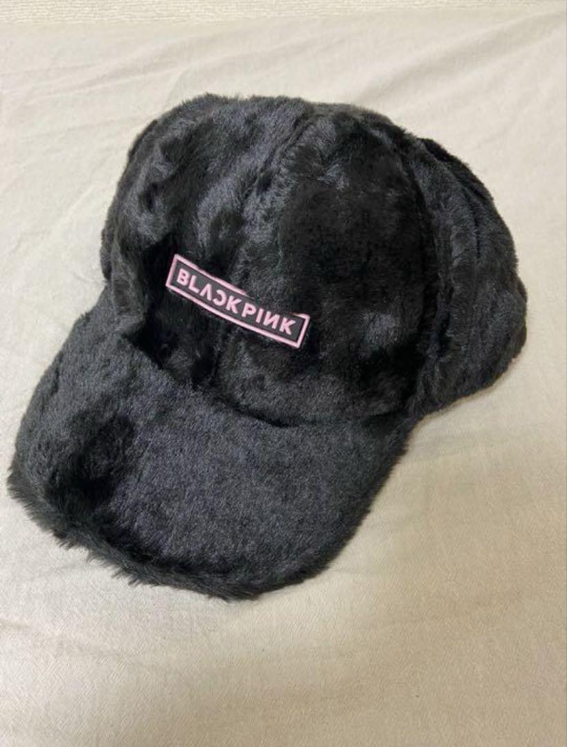 

[Б/У] Шапка из меха BLACKPINK Черная