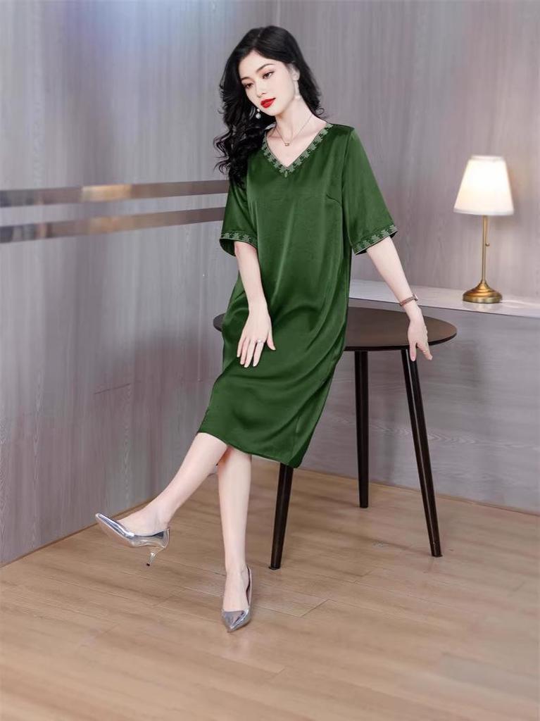 Thirteen Rows Satin V-Neck Short Sleeve Dress for Middle-Aged Women