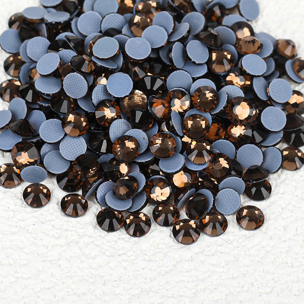 Weichen, Bază din Plastic de Înaltă Calitate Leave-In Diamante Colorate, Diamante pentru Manichiură, Autocolante Rotunde din Cristal pentru Bricolaj, Accesorii Bijuterii cu Diamante