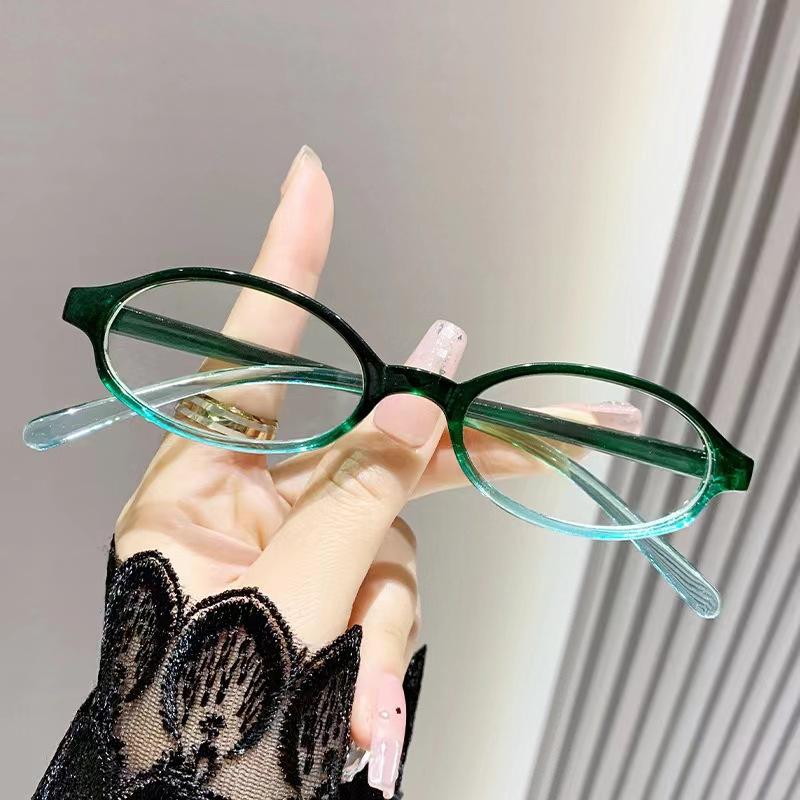 New Retro Small Frame Glasses Student Anti Blue Light Myopia Glasses Elliptical Shape Green Spicy Girl Style Near Sight Eyewear