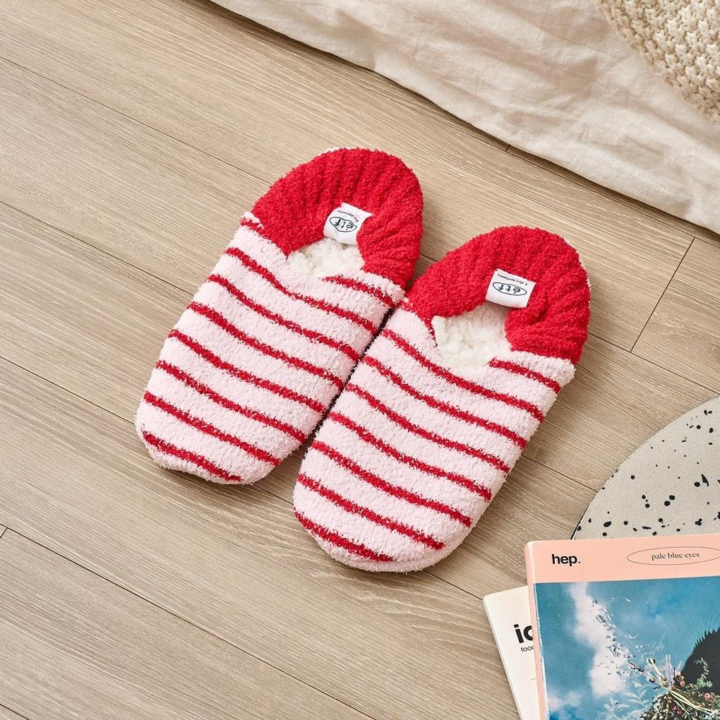 

It s Socks Soft Room Shoes Striped Pink_FS1025065