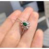 Personalized Fashionable Silver Necklace for Women's Cultivation Emerald Pendant Design
