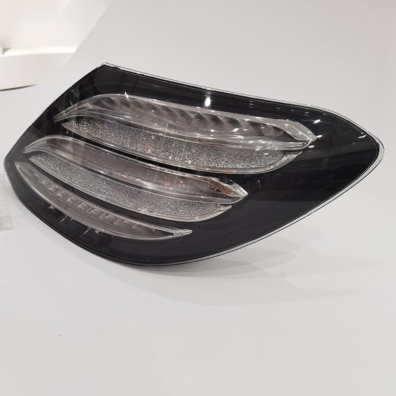 Compatible with Mercedes-Benz E-Class 2016-2020 W213 Taillight LED Sequential Turn Signal, Brake Light, Red to Black.