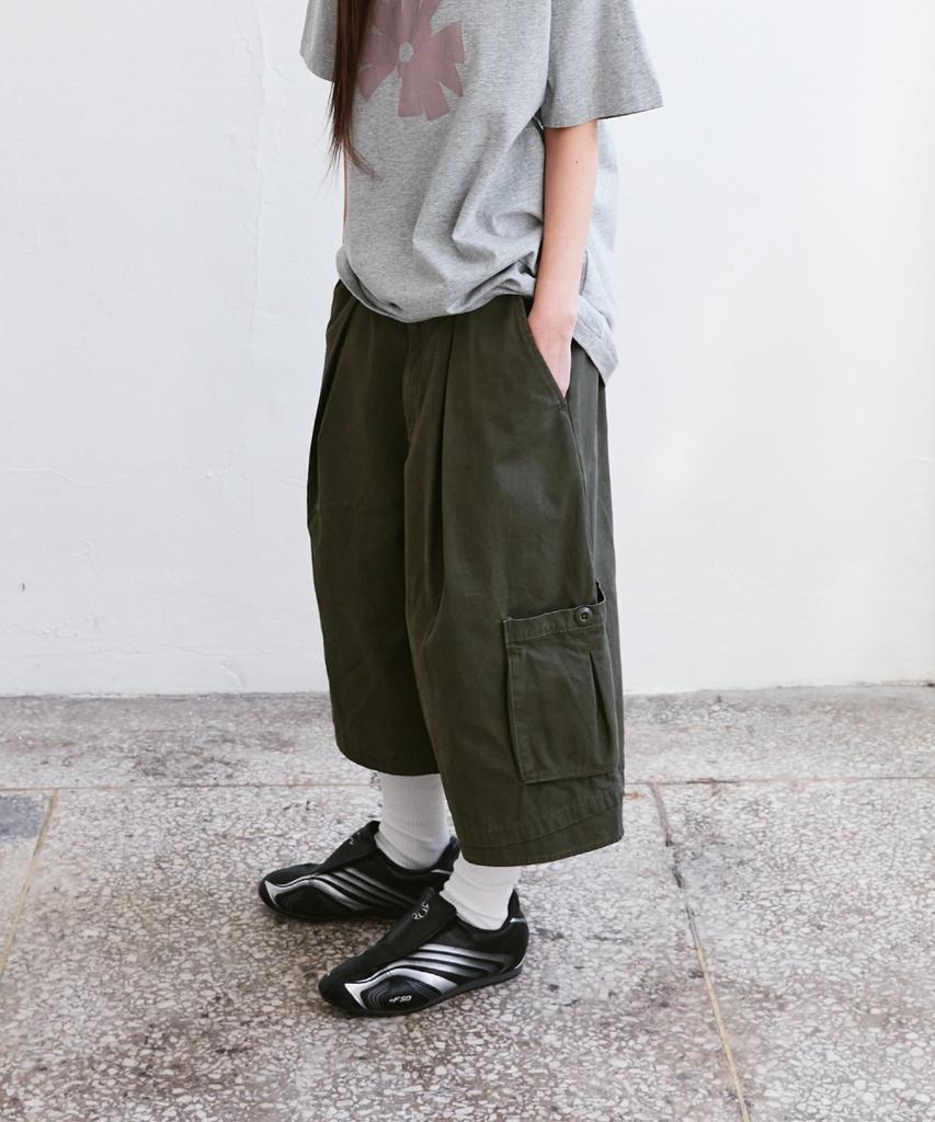 Iseuteuseobiseusyab Vintage Cotton Cargo Bermuda Pants - Khaki