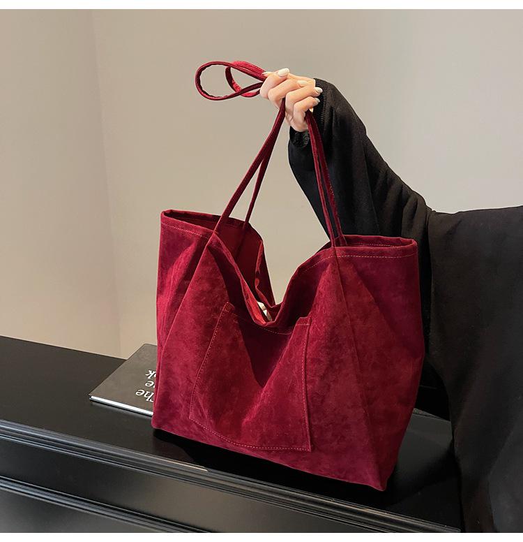 2025 Women's Large Capacity Suede Tote: Versatile Autumn/Winter Crossbody & Commuter Shoulder Bag