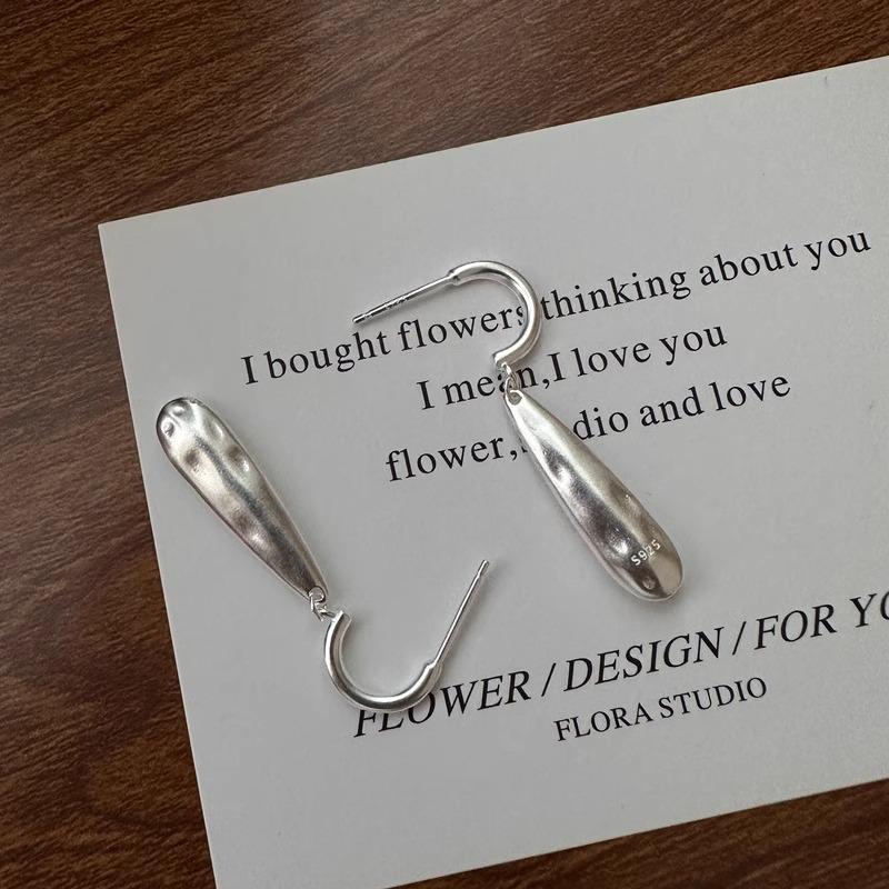 Niche Textured Water Drop Earrings Fashion Personality Affordable Dainty Durable Alloy Colorfast Women's Gift Daily Earrings