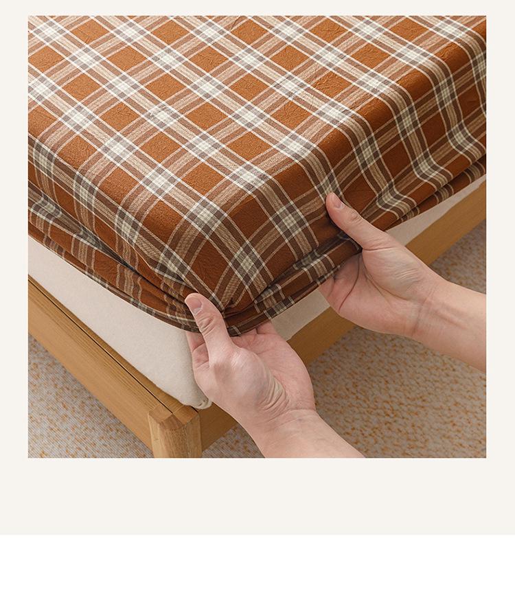 Cotton Fitted Sheet: Soft, Skin-Friendly, Moisture-Absorbing, Sweat-Wicking, Machine Washable Mattress Protector