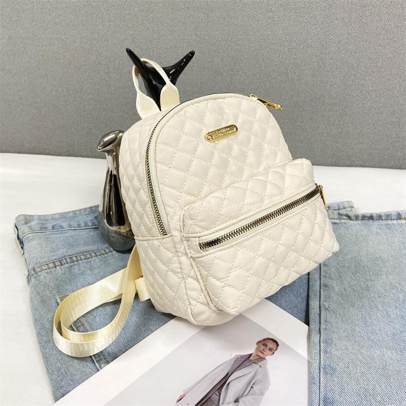 

This year s popular fashion Korean version of small bags for women s 2025 new women s child and mother bags, leisure bags, backpacks, foreign style белый