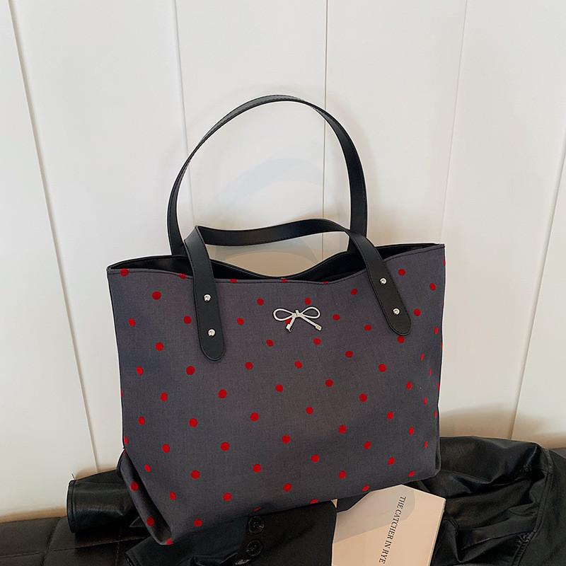 Trendy Korean Fashionable Large Capacity Tote Bag For Women With Stylish Patterns