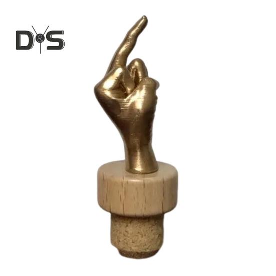 Funny Middle Finger Wine Stopper Vacuum Sealer for Wine Bottles Reusable Beverage Bottle Stopper Wine Preservation Tool Prank Gift for Wine Lovers