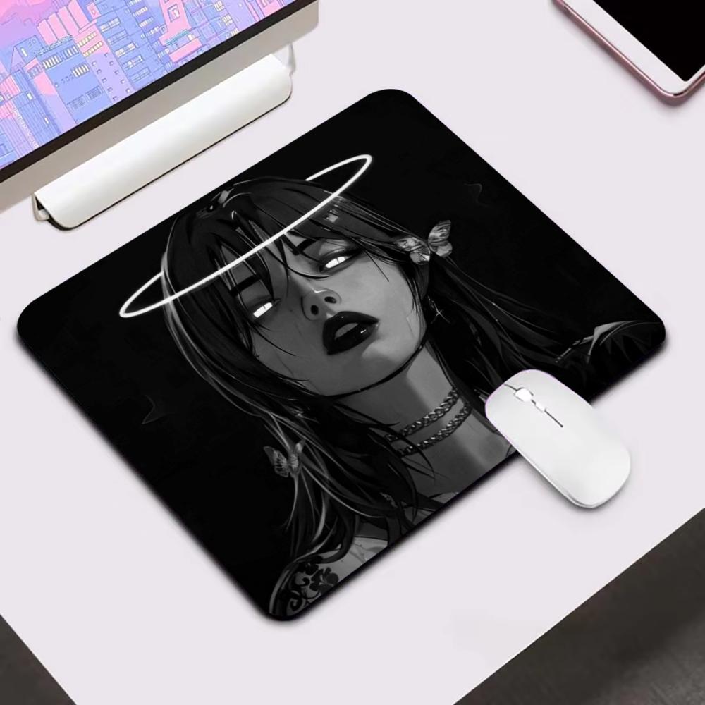 Cool Anime Girl Mouse Pad 18*22 Small Laptop Computer Office Table Mats Square Gaming Esports MousePad Non-Slip Rubber Desk Mat