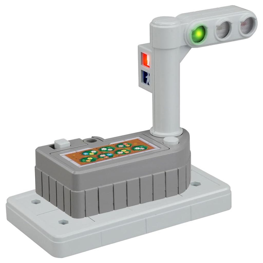 Takara Tomy "Tomica Tomica Town Illuminating Traffic Light" Miniature Car Toy for Boys and Girls, Ages 3 and Up, Meets Toy Safety Standards, ST Mark,