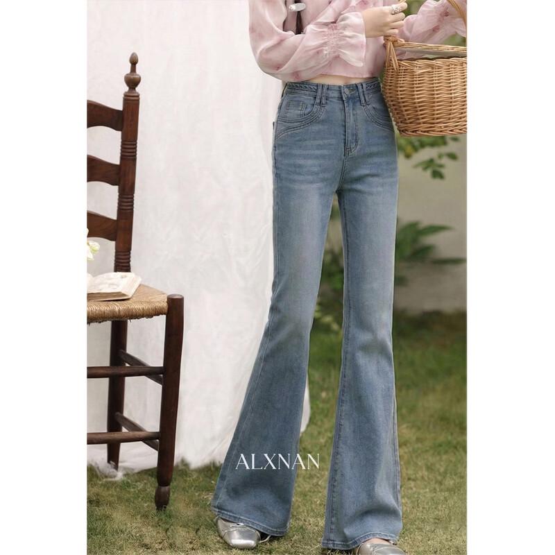 Women's Slim-Fit Bootcut Jeans