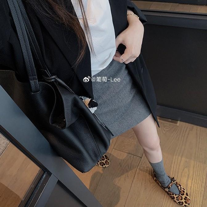 Sheepskin Version of Grape Mother, the Same Age-reducing Round Head with Flat Mary Jane Shoes, Women's Leopard Print Horse Hair Shallow