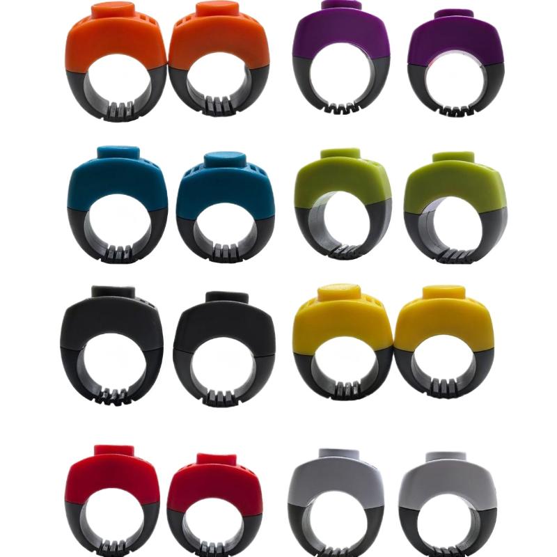 Nuovo Clicker ad Anello Mini Clicker per Dita per Animali Attrezzatura per l'Addestramento Sonaglio per l'Obbedienza Allenatore Clicker Addestramento Sonaglio Articoli per Animali
