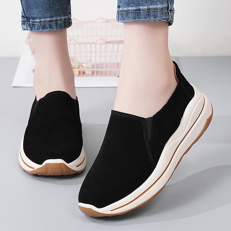 Women's Platform Loafers Moccasins Casual Slip on Thick Sole Height Increase Shake Shoes for Mother Plus Size