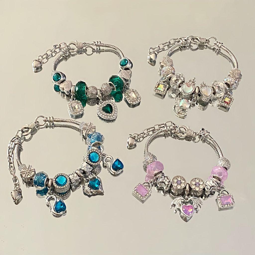 Heart Shape Fashion Bracelet For Women With Alloy Material Ideal For Office Wear