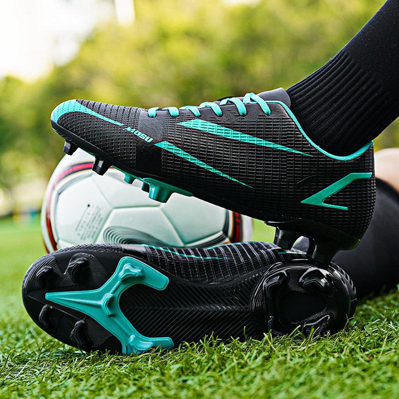 Large Size 2025 Summer New Long Nails Broken Nails Football Shoes Men's Low-top Grass Student Training Outdoor Sports
