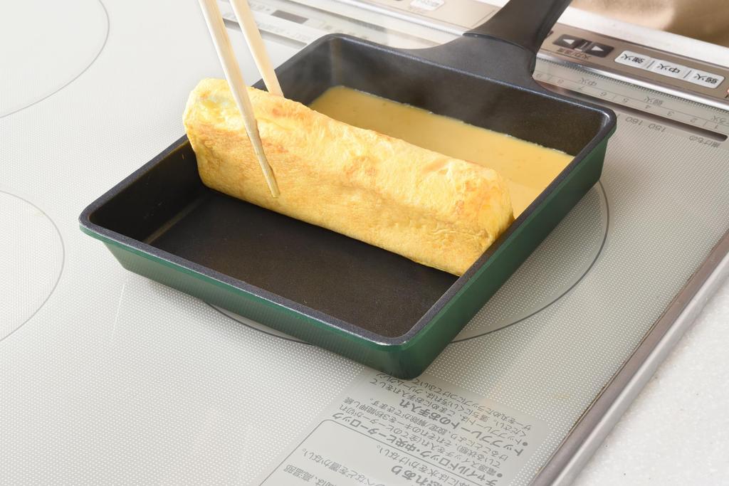 Ernest Super Belfina Premium Frying Pan and 18 x 15 and 1 million cycles wear resistance test (A-78094), lightweight, non-stick, gas/induction