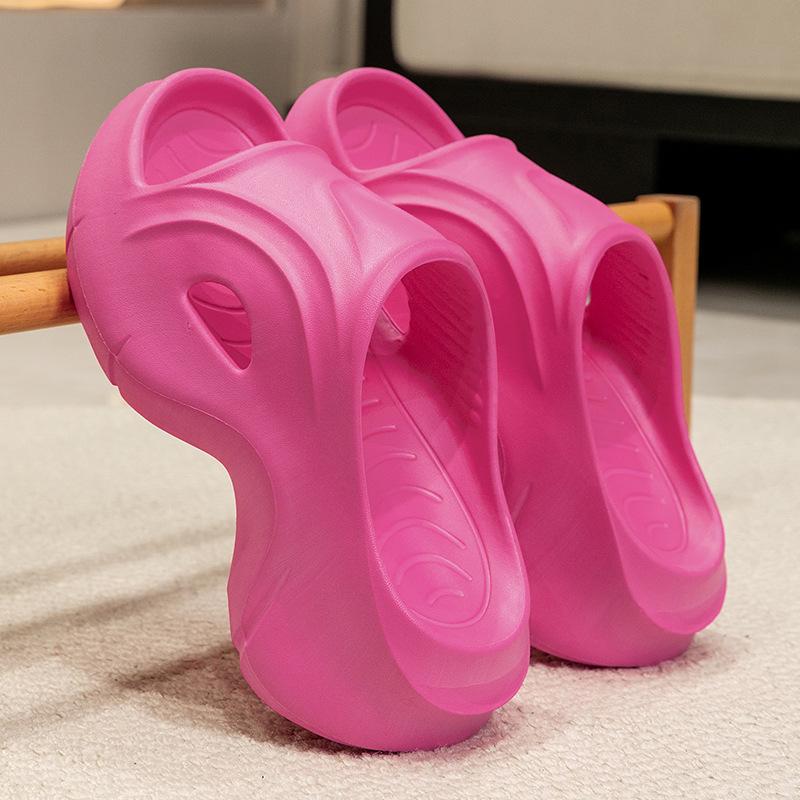 Women's 2024 Summer Thick-Soled Outdoor Fashion Slippers – Sponge Cake Comfort