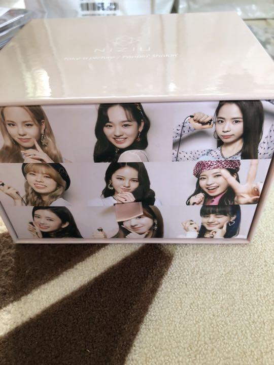 

[Б/У] NiziU версия take a picture withU без торговой карты