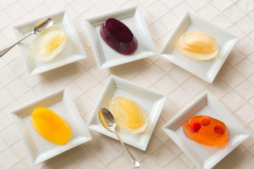 Nihonbashi Sembikiya Sohonten Pure Fruit Jelly with Pulp 14 Pieces Gift Jelly Assortment