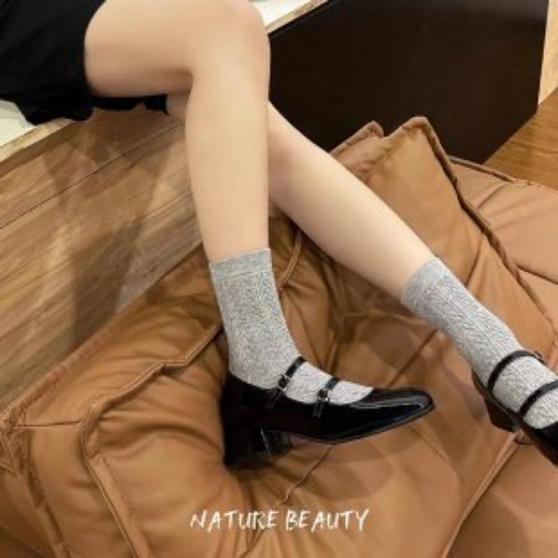 Spring and Autumn New Retro Ballet Shoes Thick Heel Fashion Word Belt Mary Jane Single Shoes Medium Heel Casual Shoes
