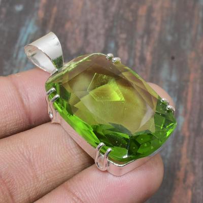 Peridot Gemstone 925 Sterling Silver ručně vyráběné okouzlující šperky přívěsek pro ni