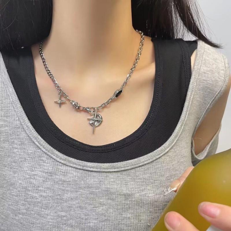 Men's Niche Design Titanium Steel Starburst Necklace with Black Gemstone