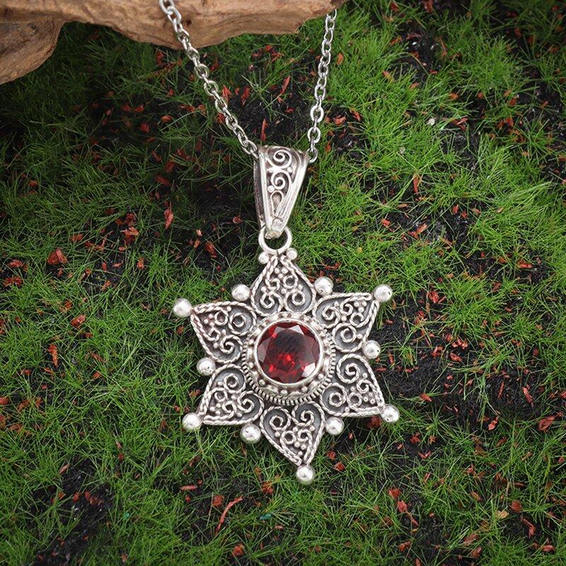 Delicate Crystal Cross Pendant Women Girls Necklace Elegant Party Wedding Jewelry Catholic Amulet Gift