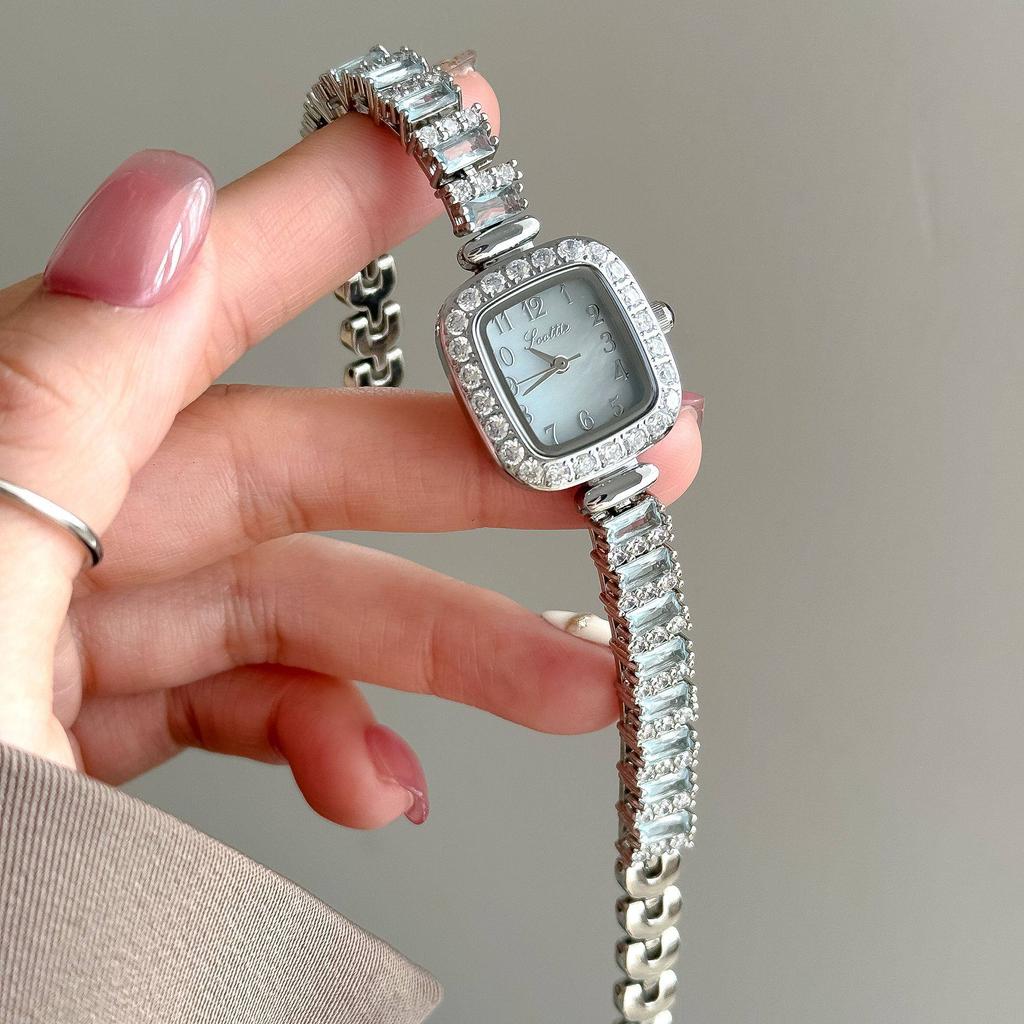 New Stylish Square Women'S Watch, Bracelet Watch, Elegant And Fashionable Gold Wristwatch, A Perfect Gift For Women.
