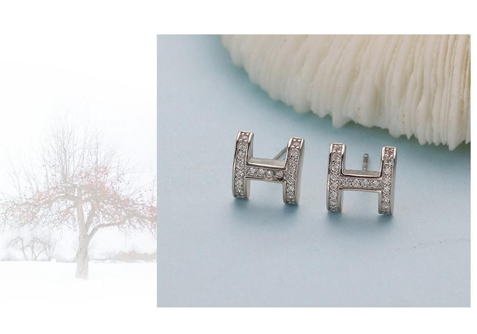 Orecchini a Bottone in Argento Sterling S925 con Lettera H Intarsiata di Diamanti per Donna - Stile Coreano Gioielli di Lusso Leggero Regalo