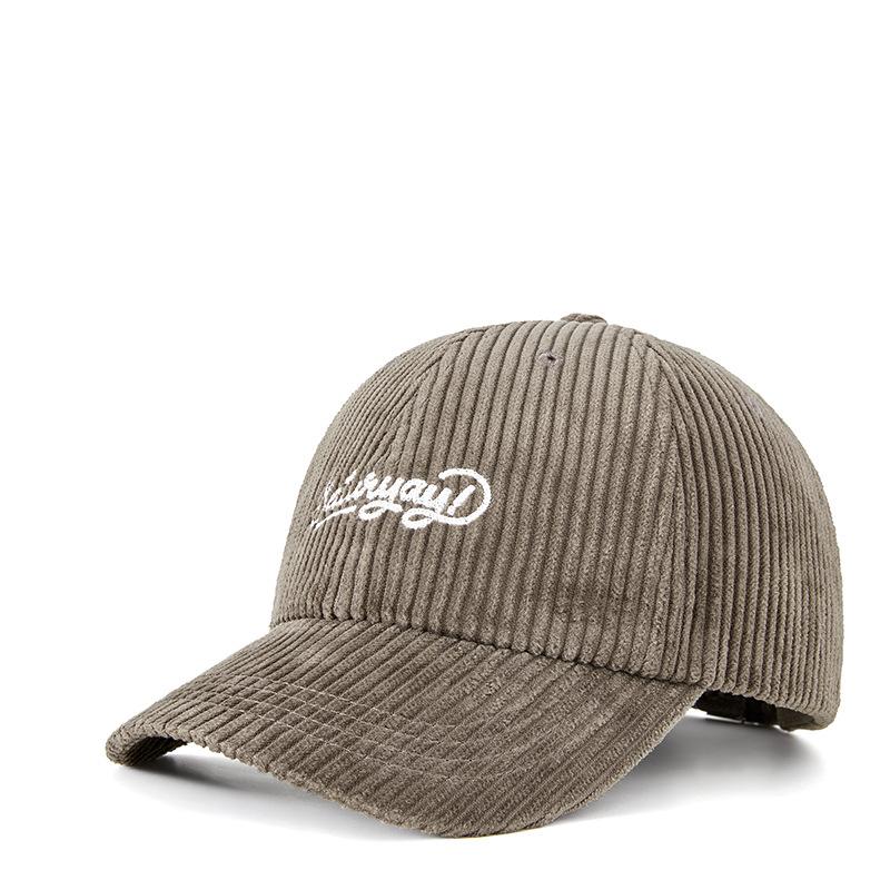 Новая осенне-зимняя ретро вельветовая кепка с вышитыми буквами «уличная сотня» — фото 7