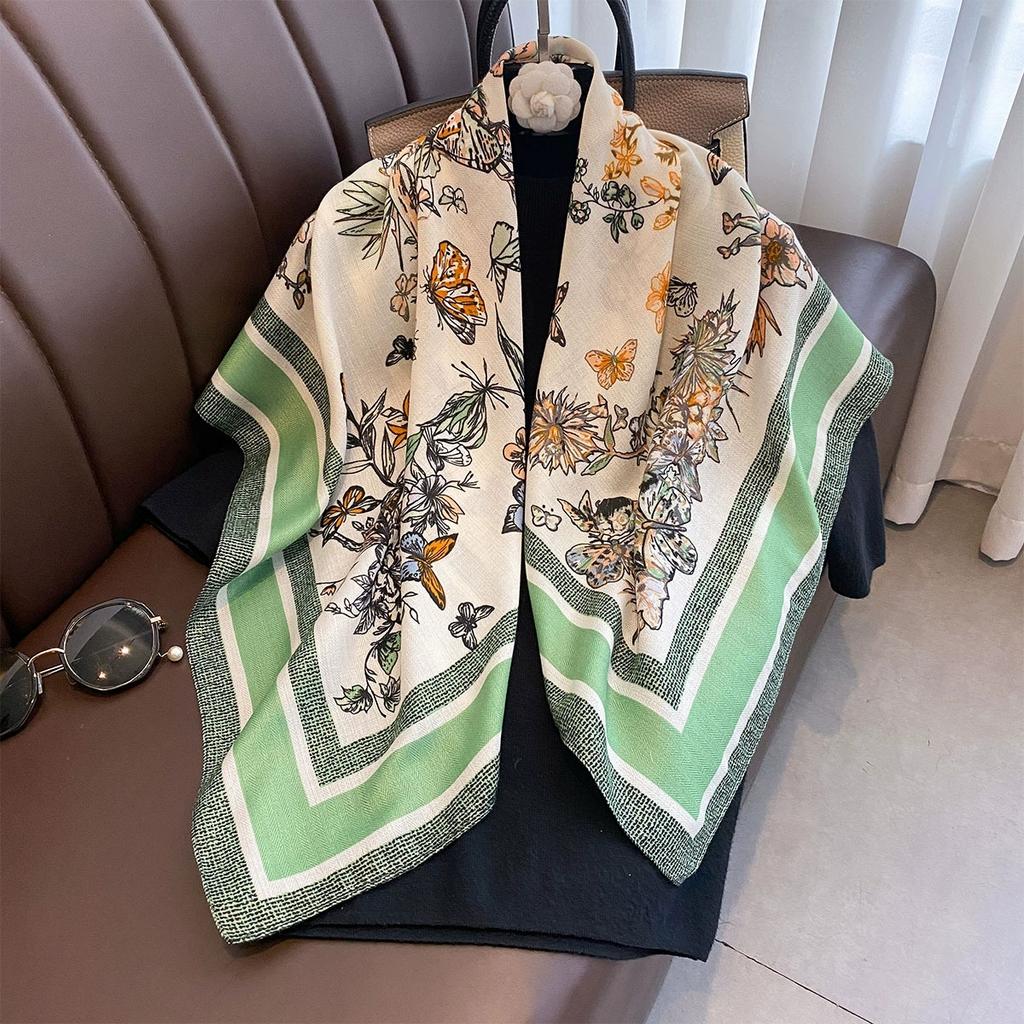 90X90Cm Vintage Butterfly Print Handkerchief Scarf For Women Imitation Silk Shawl Scarfs Female Square Head Scarves