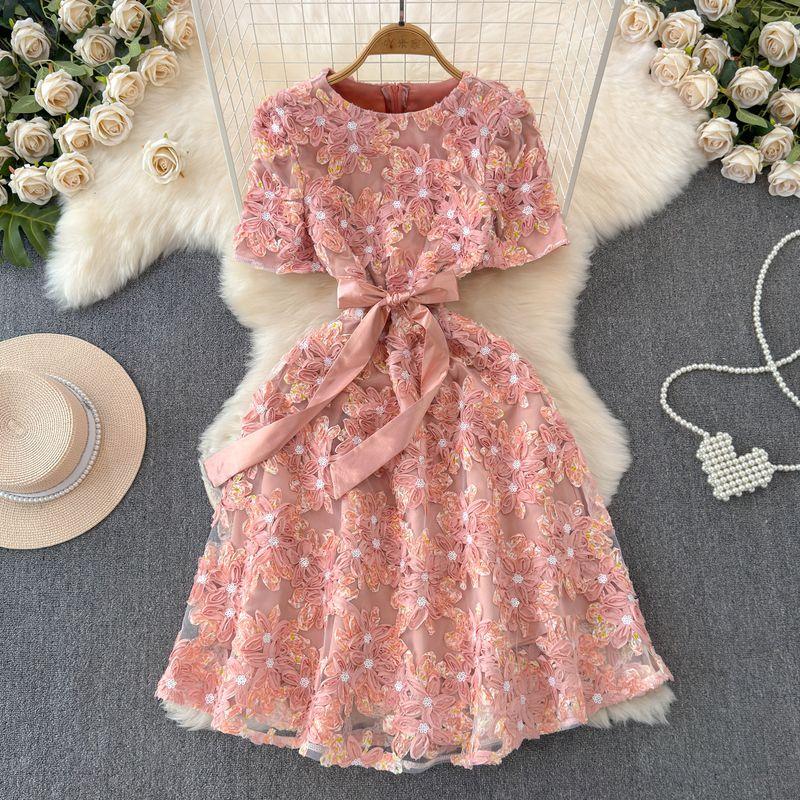 

Популярное в этом году красивое платье с трехмерными цветами в французском стиле, подчеркивающее фигуру, розовое, летнее платье 2024 года, новинка Pink 2XL